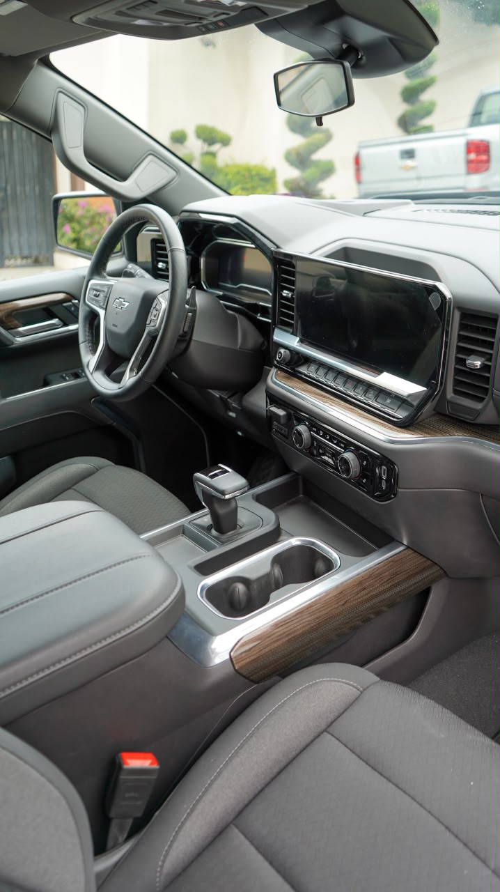 Chevrolet Cheyenne RST Doble Cabina 4x4 2024