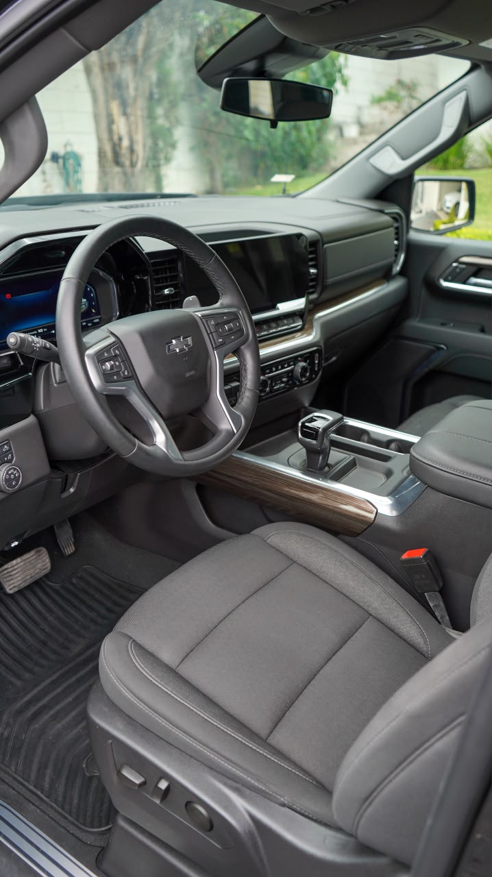 Chevrolet Cheyenne RST Doble Cabina 4x4 2024