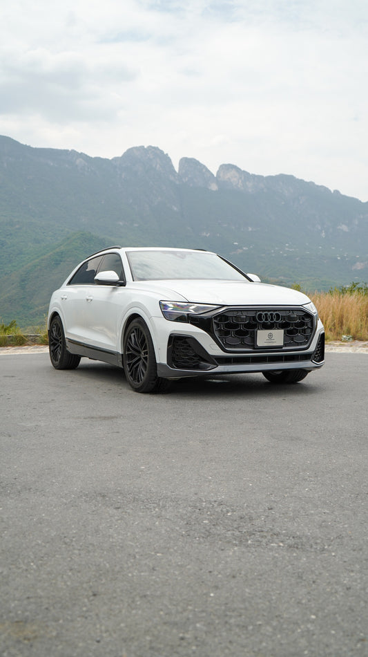 Audi Q8 S line 2025