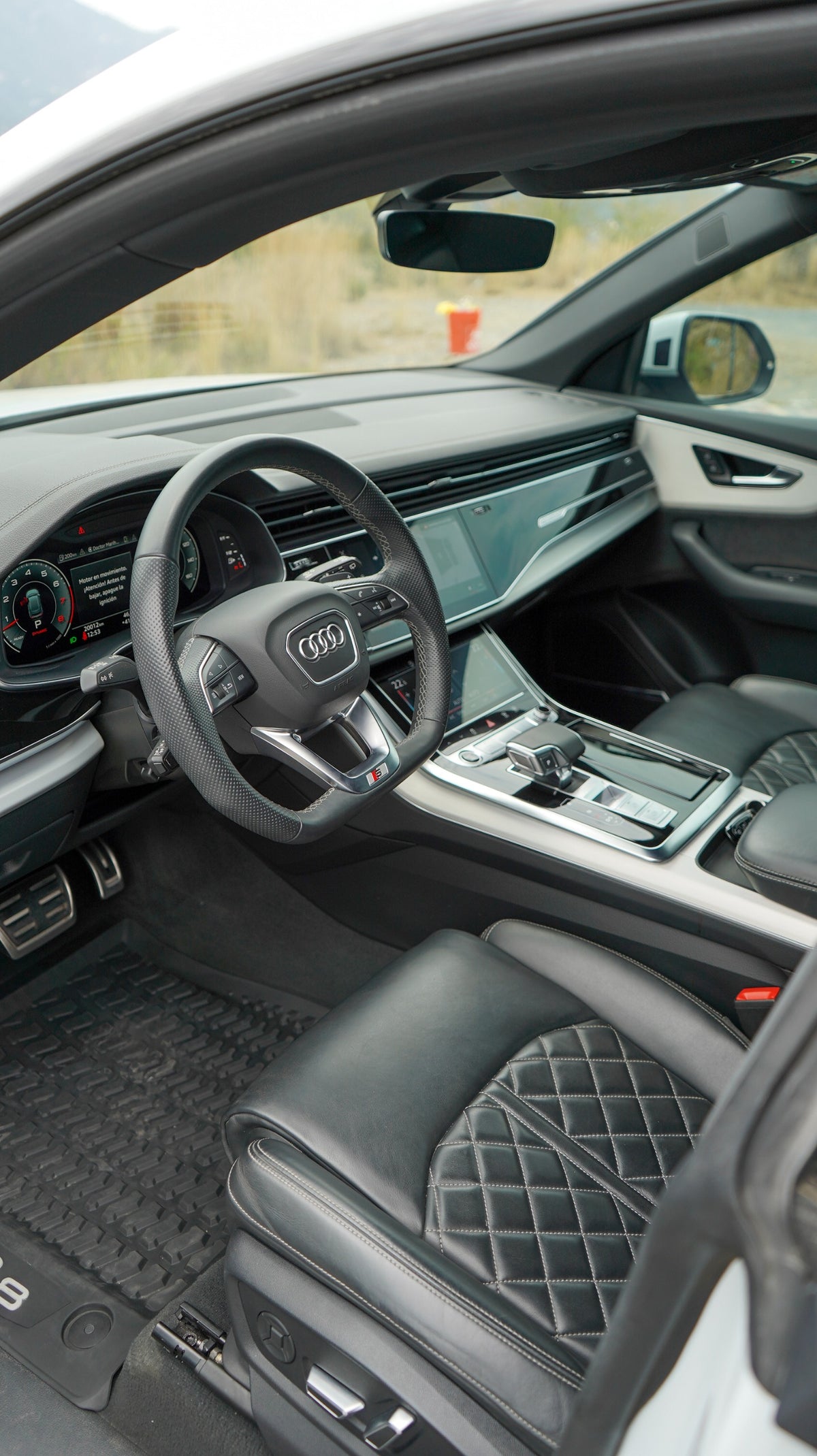 Audi Q8 S line 2025