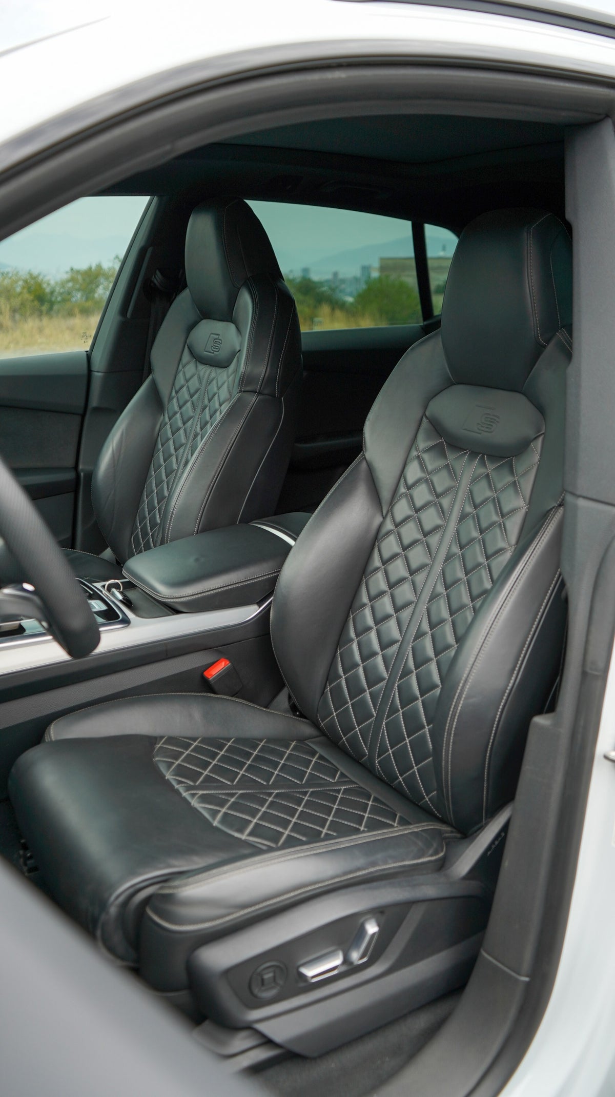 Audi Q8 S line 2025