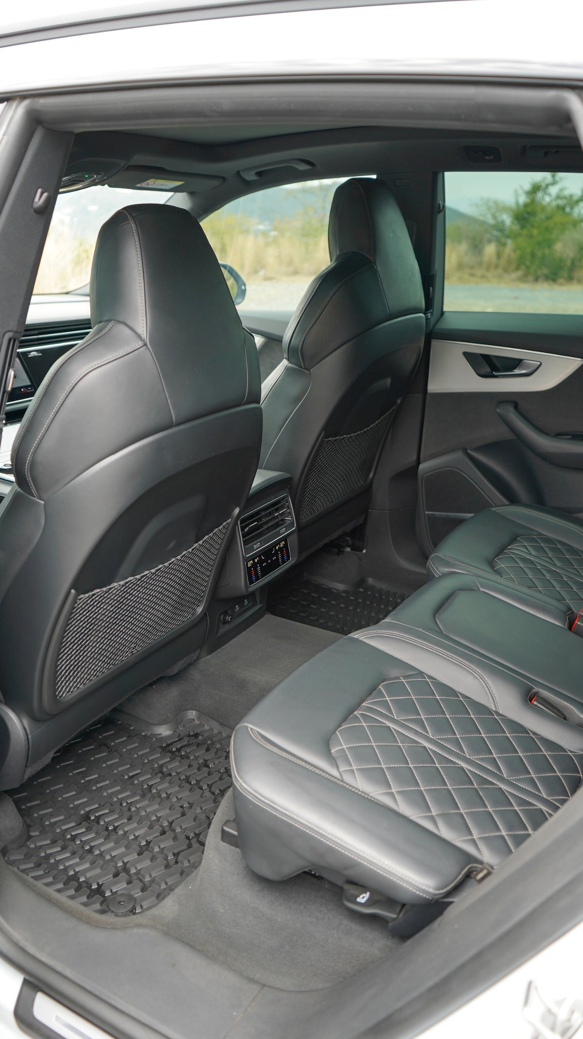 Audi Q8 S line 2025