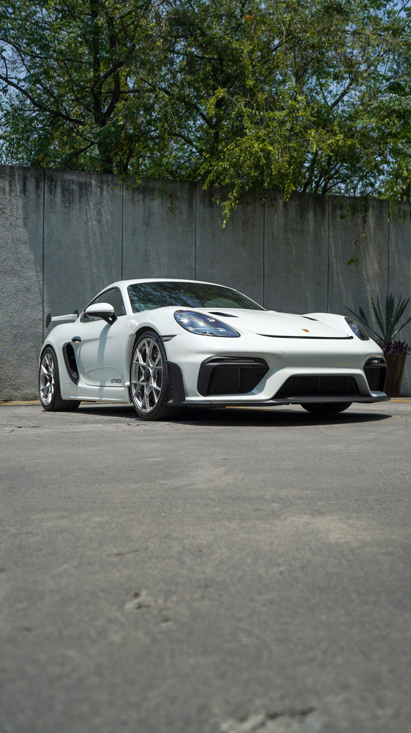 Porsche 718 Cayman GT4 RS 2025