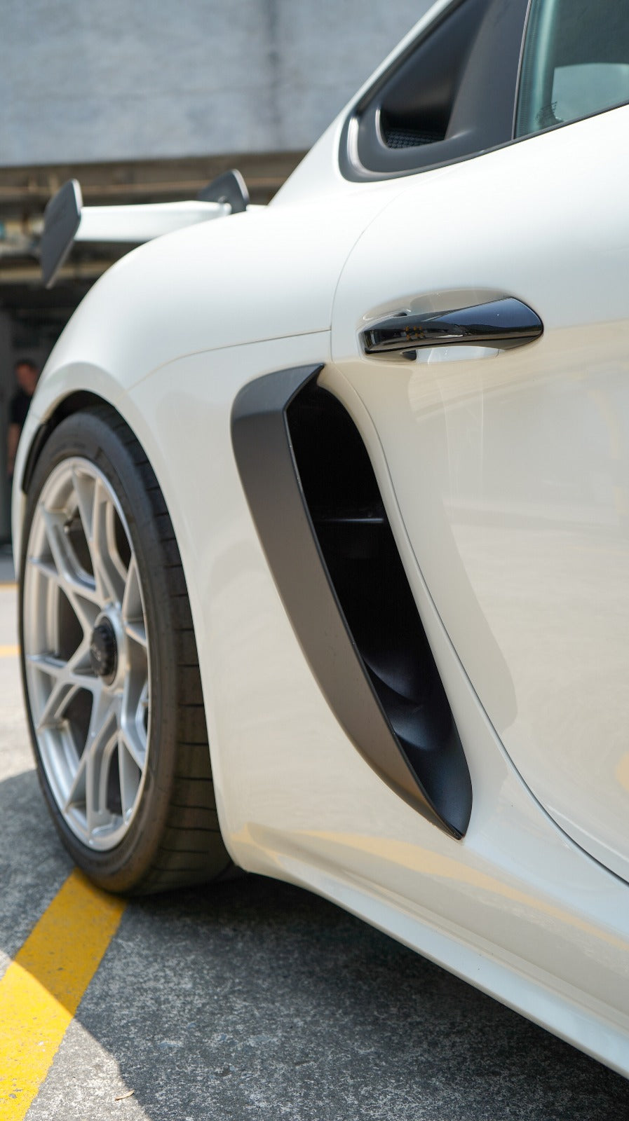 Porsche 718 Cayman GT4 RS 2025