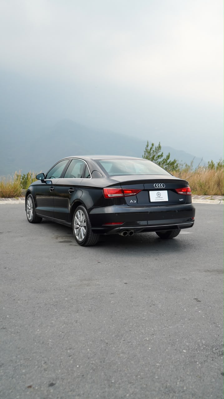 Audi A3 Sedán Select 2018