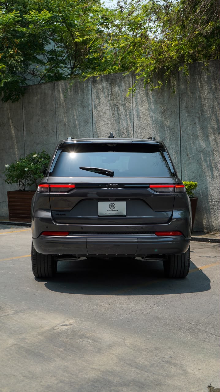 Jeep Grand Cherokee Limited I4 2026