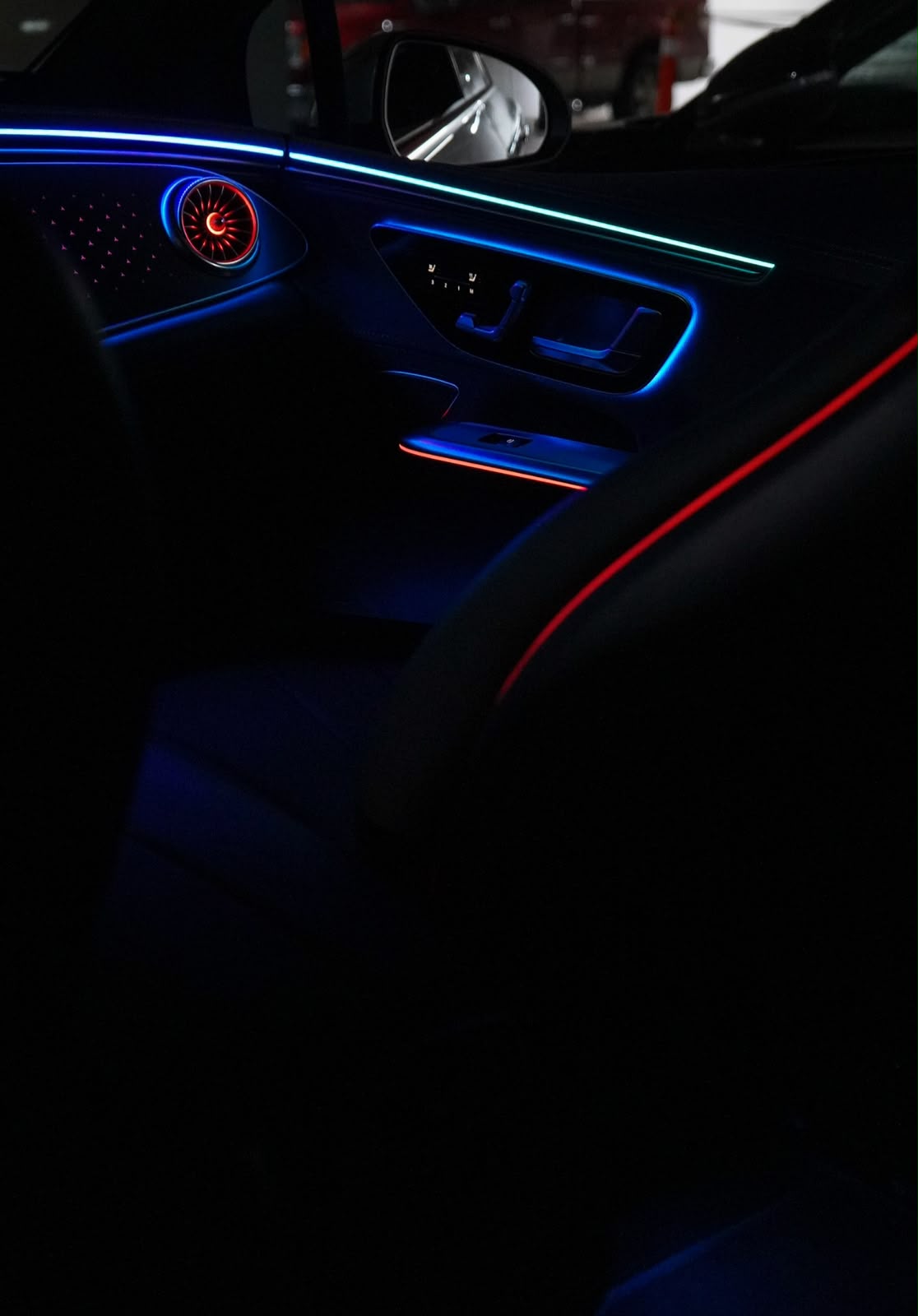 Mercedes-Benz EQE 350+ 2023