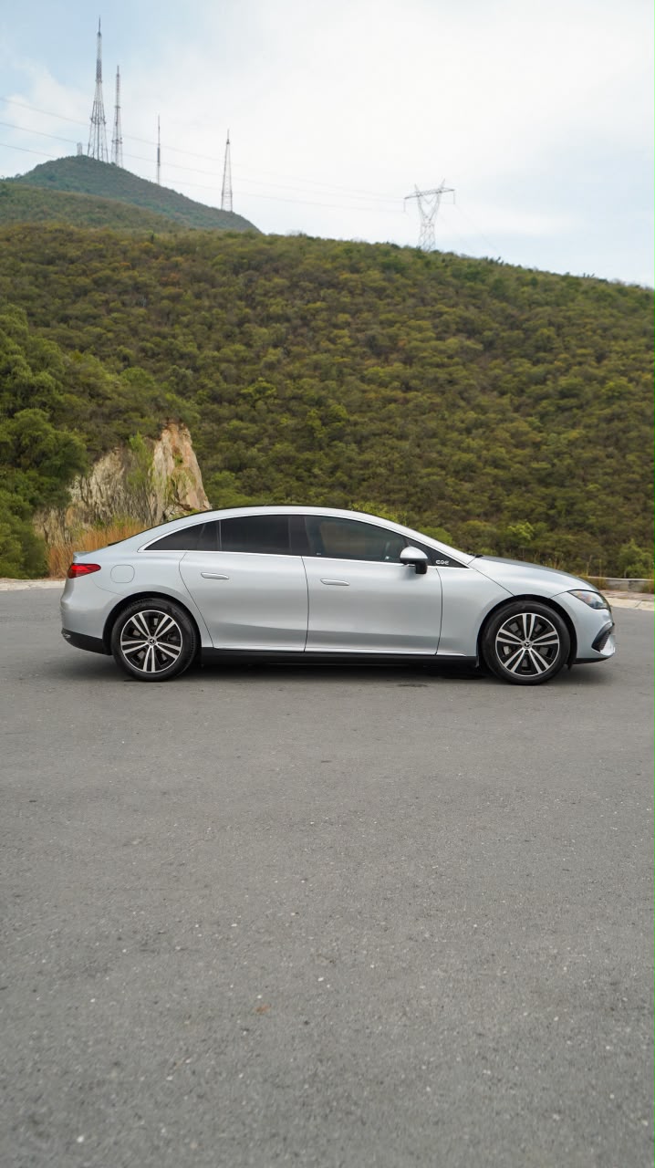 Mercedes-Benz EQE 350+ 2023