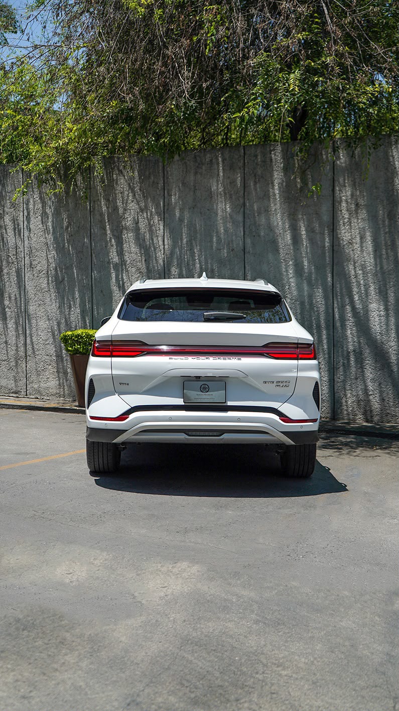 BYD Song Plus DM-i 2025