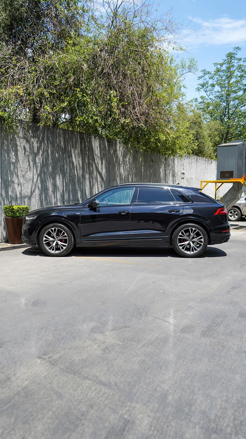 Audi Q8 S line 2020