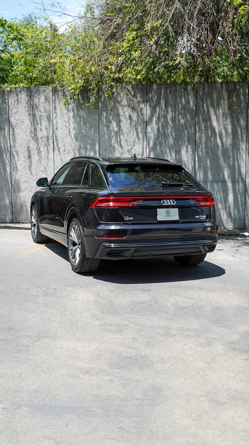 Audi Q8 S line 2020