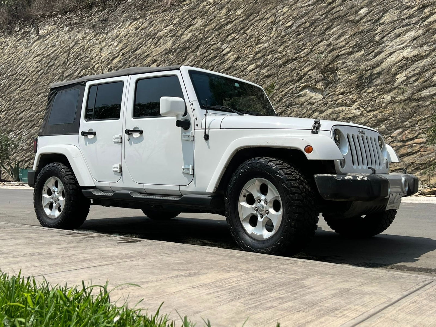 JEEP WRANGLER UNLIMITED SAHARA 2015